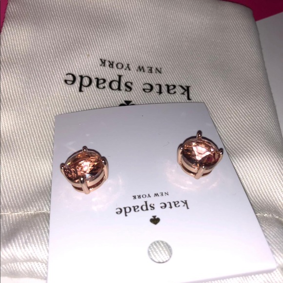 Kate Spade Gumdrop Studs - Peach - NWT - Picture 3 of 3